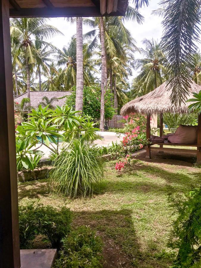 Trawangan Oasis Hotel Джили Трауанган Екстериор снимка